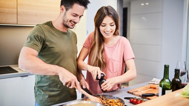 Reader Poll: How Often Do You Cook at Home?